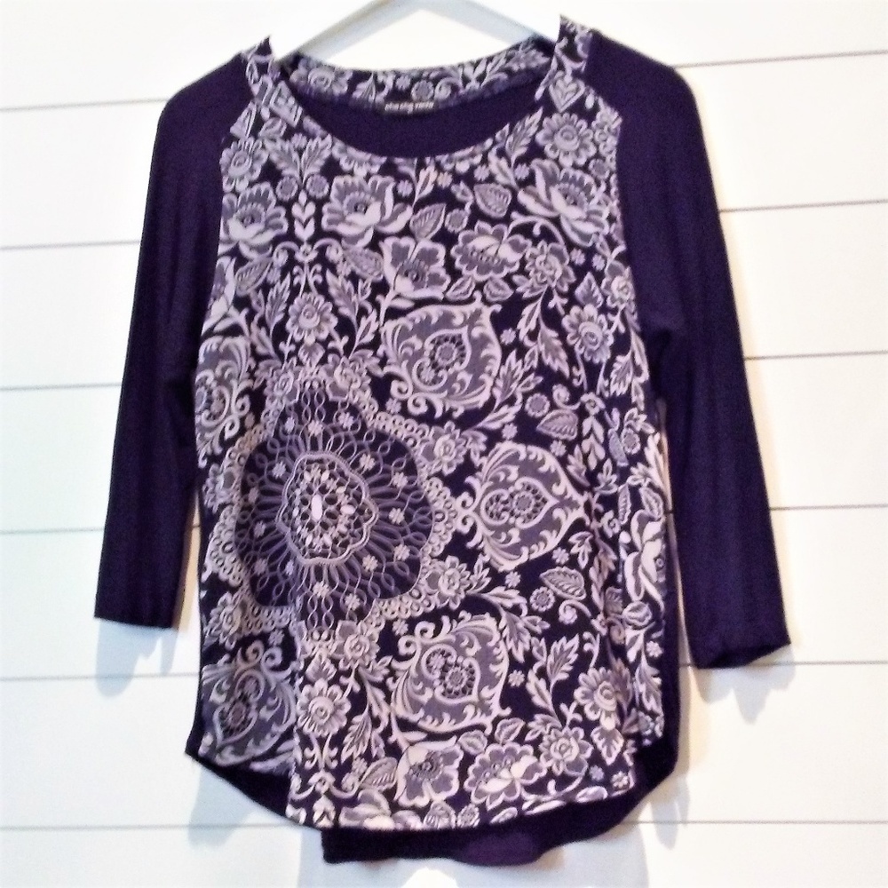 Cha Cha Vente Black‎ Top with Print Overlay Size PL